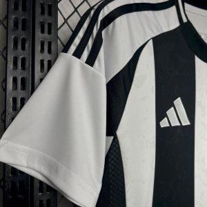 Men’s Juventus 2024/25 Home Jersey
