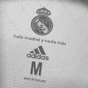 Real Madrid 2015/16 Home Retro Jersey