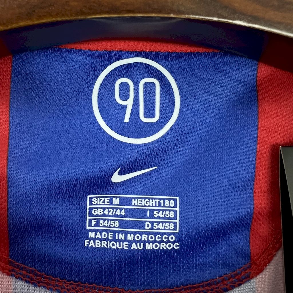 Barcelona 2004/05 Home Retro Jersey