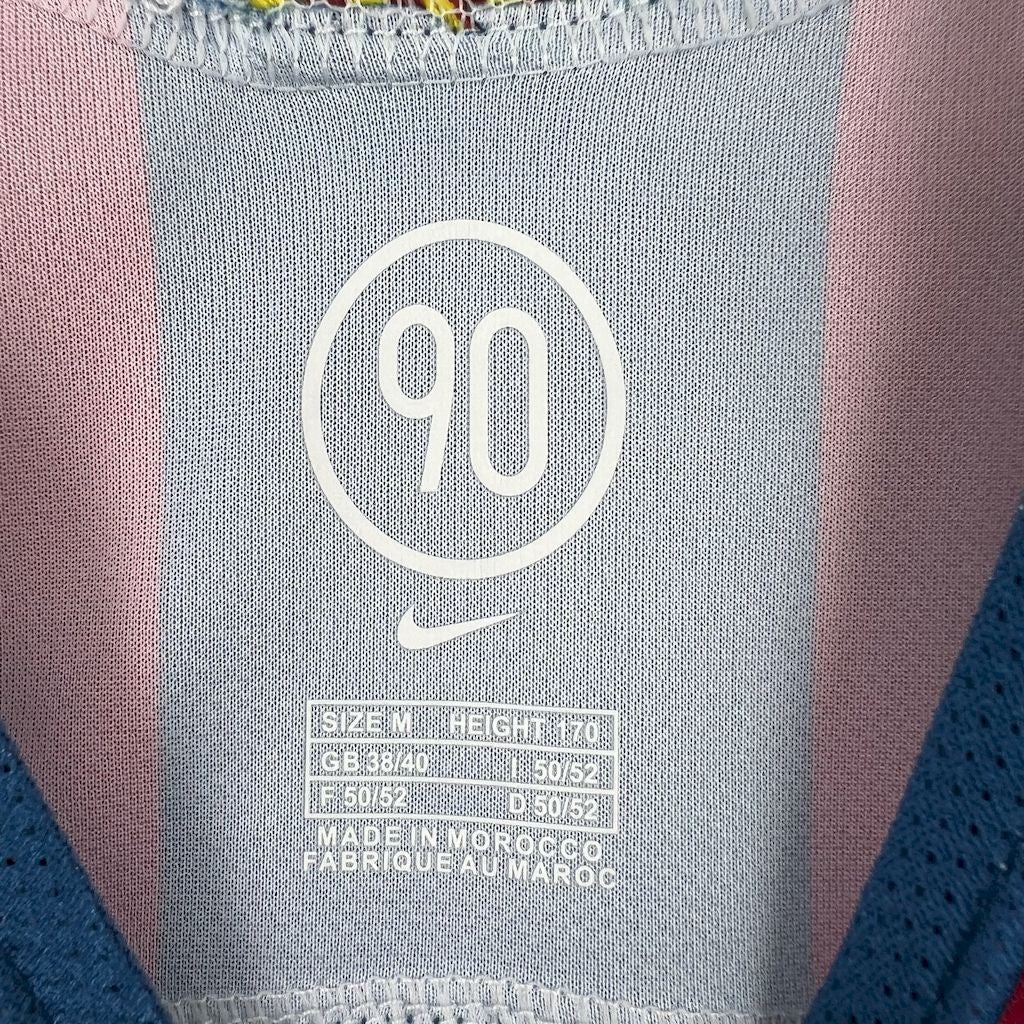 Barcelona 2005/06 Home Retro Jersey