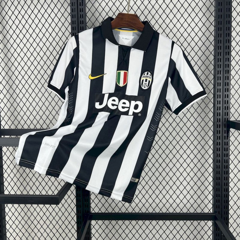 Retro Juventus 2014/15 Home Jersey