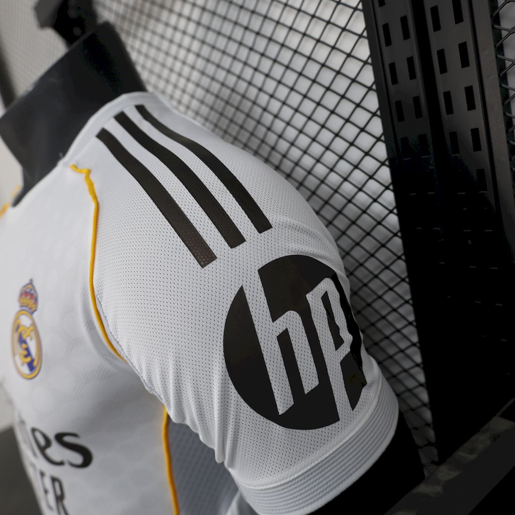Real Madrid 2025/26 Home Jersey Player Version