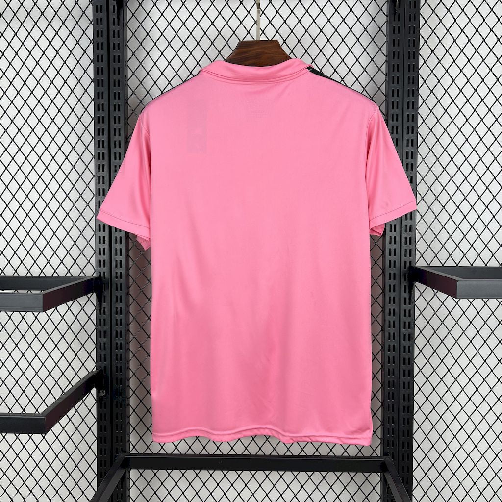Real Madrid 2025/26 Pink special edition Jersey