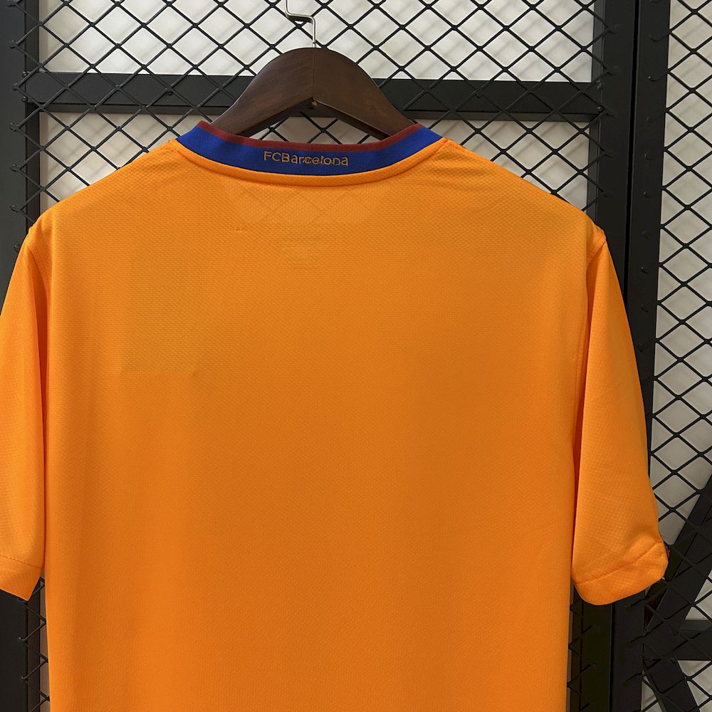 Barcelona 2006/07 Away Retro Jersey