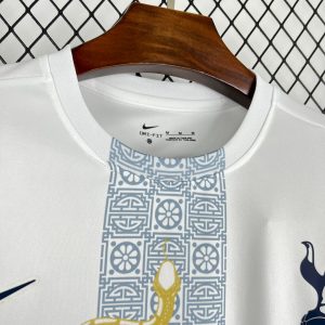Men’s Tottenham Hotspur 2025/26 White Gold Snake Edition Jersey