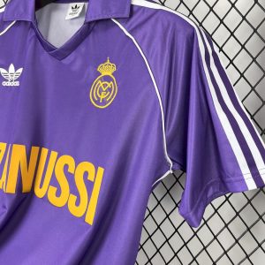 Real Madrid 1984/85 Third Retro Jersey