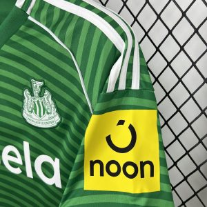 Men’s Newcastle United 2025/26 Away Jersey