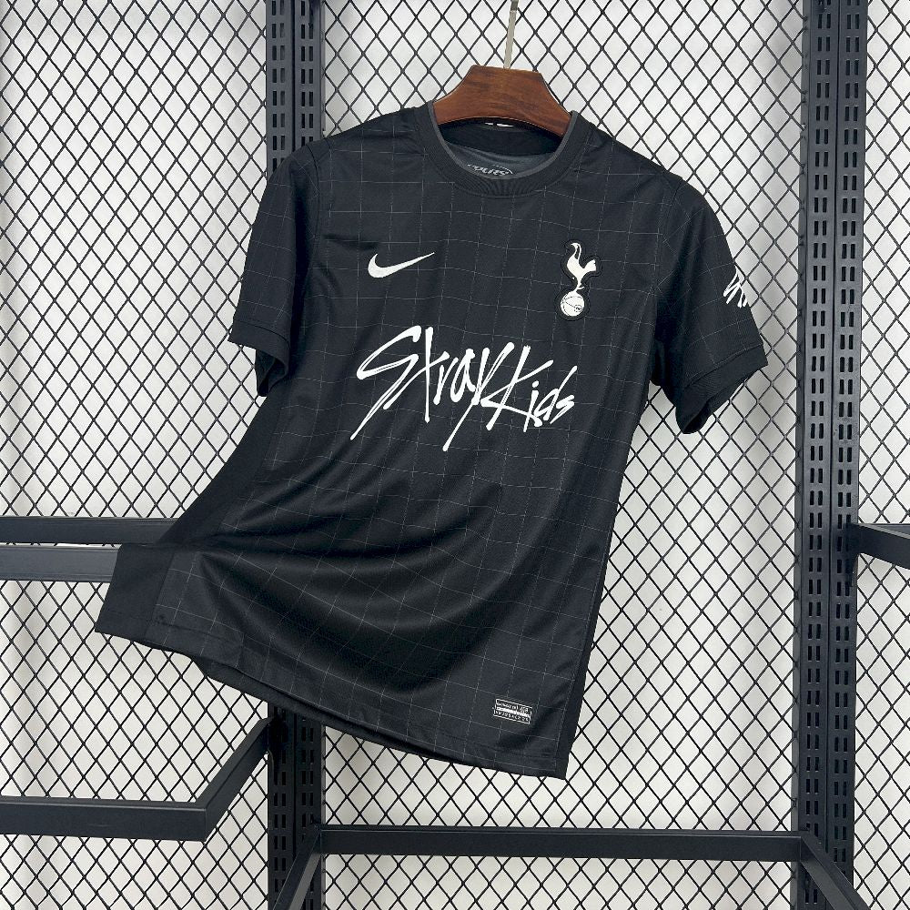 Men’s Tottenham Hotspur 2025/26 Stray Kids x London, England Limited Edition Jersey