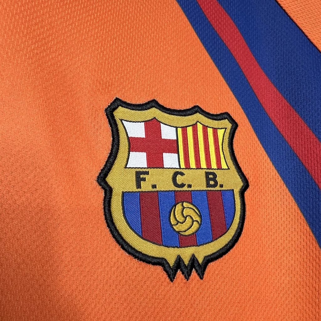 Barcelona 1997/98 Away Retro Jersey