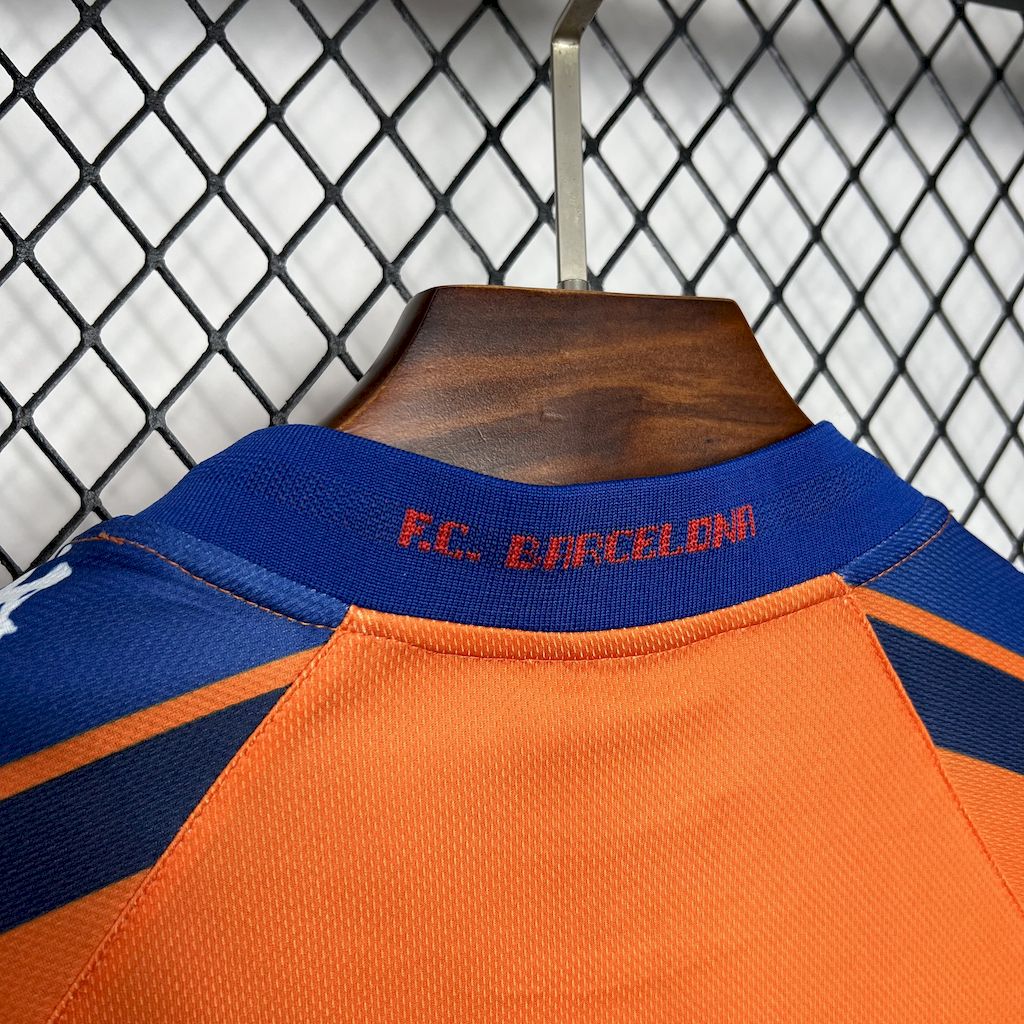 Barcelona 1997/98 Away Retro Jersey