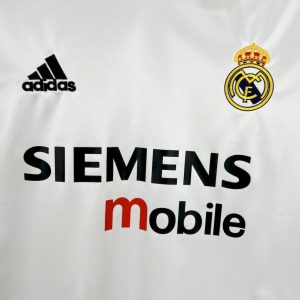 Real Madrid 2004/05 Home Retro Jersey