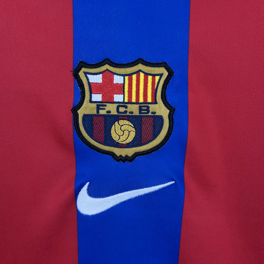 Barcelona 2001/02 Home Retro Jersey