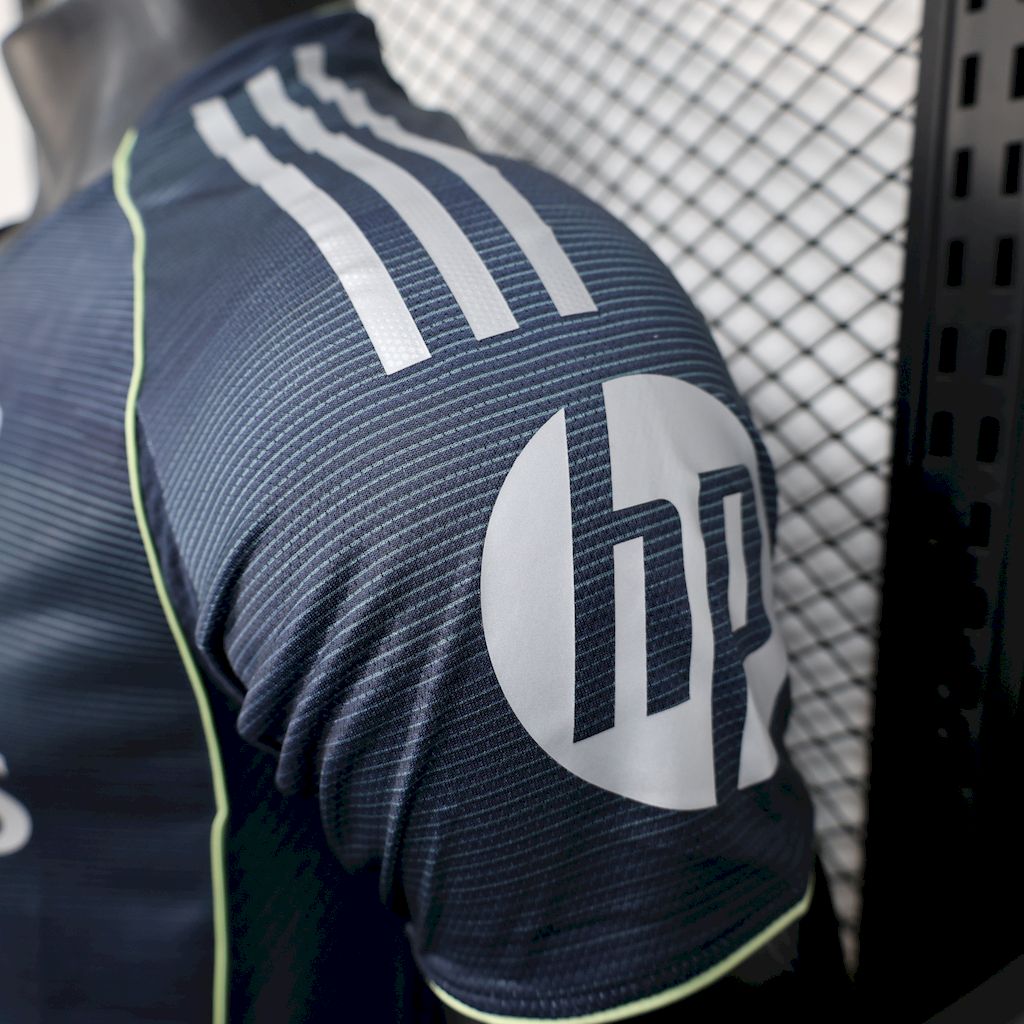 Real Madrid 2025/26 Away Jersey Player Version