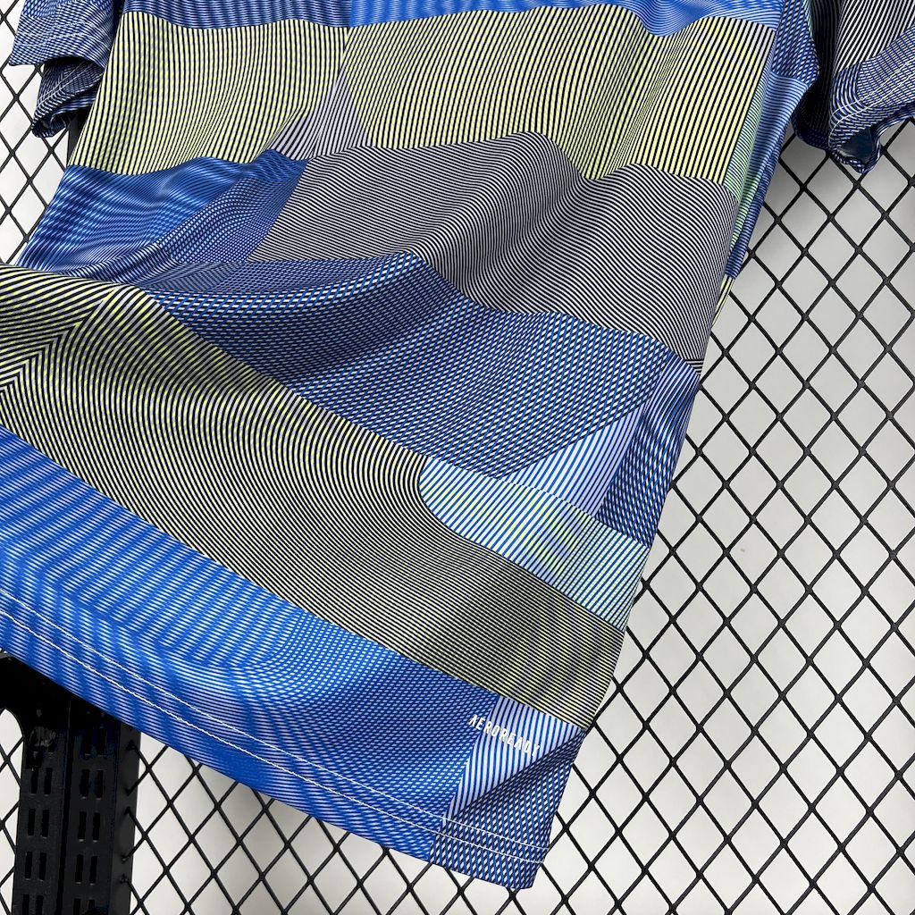 Real Madrid 2025/26 Pre-match training suit Jersey